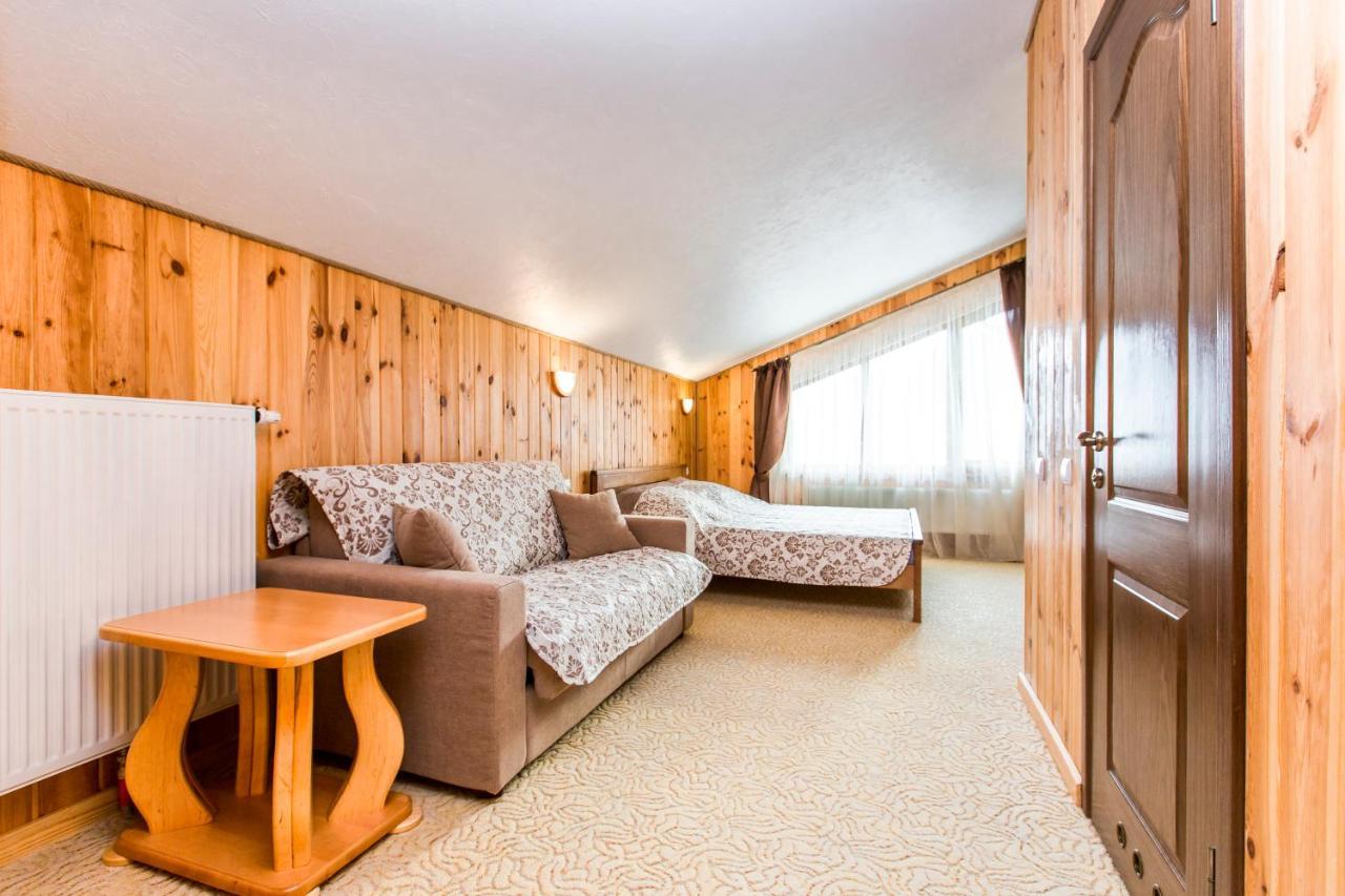 Atava Family House Готель Яремче